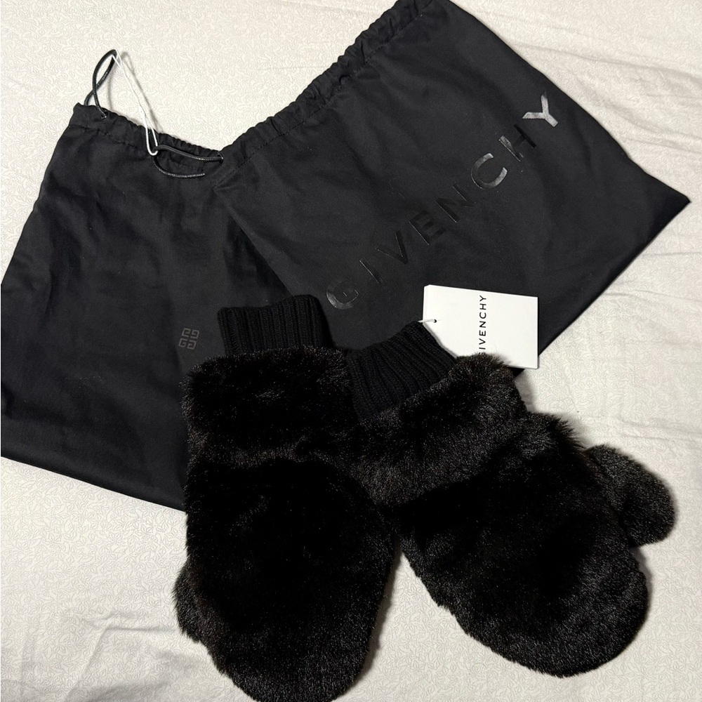 Givenchy Black Fur Mittens